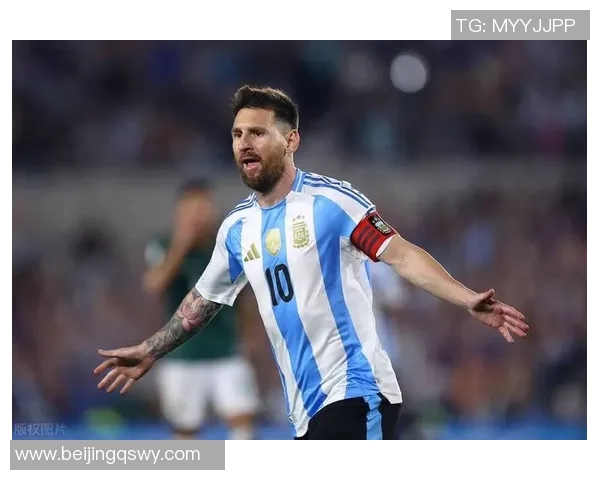 外国足球明星超强表现引领全球热潮激发年轻球员无限潜力与梦想